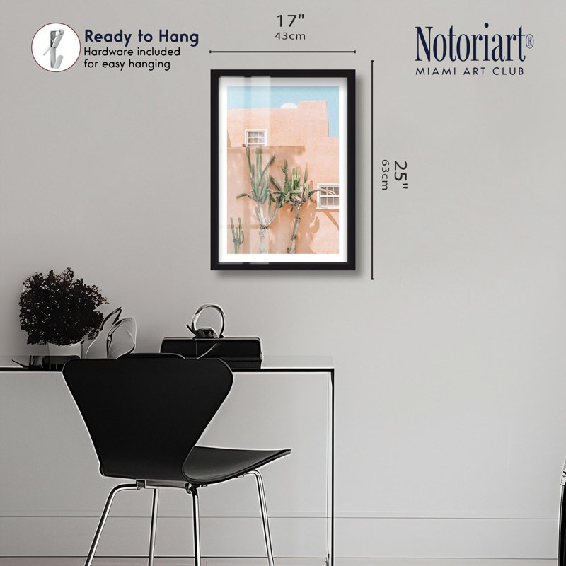 «Old Town Windows», impression murale boîte-cadre désertique par Notoriart, cadre noir, 17 x 25, H 25 po x l 17 po