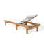 Chaise longue en filet blanc pour les bains de soleil