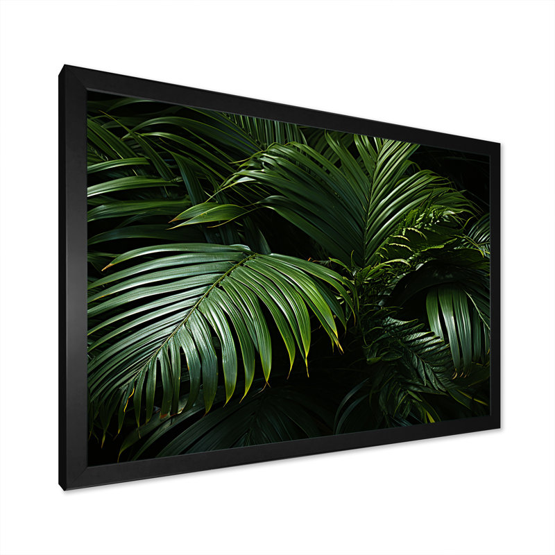 «Emerald Jungle Palm Leaves Embrace», reproduction sur toile, Cadre photo noir, H 30 po x l 40 po x P 1,5 po