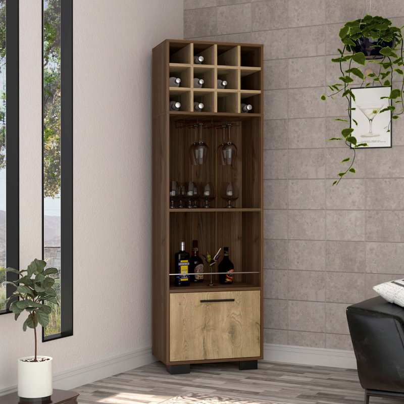 Bar Marsella, huit porte-bouteilles encastrés, deux tablettes latérales