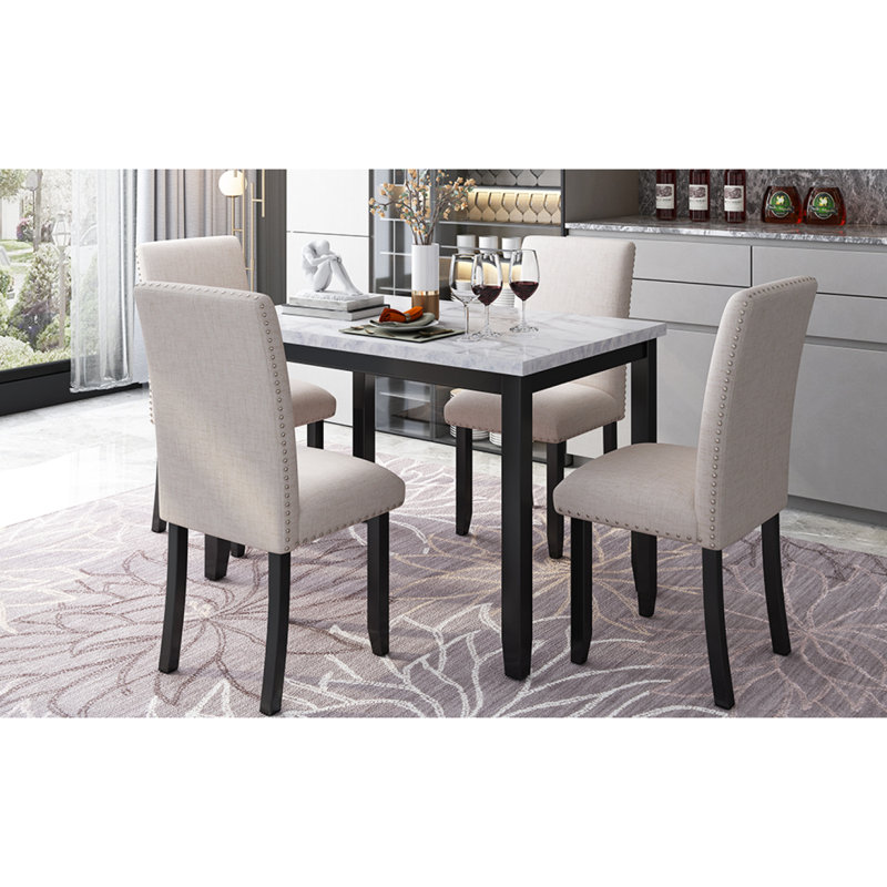 Ensemble de table de salle à manger 5 pièces en faux marbre Trexm avec 4 coussins épais, blanc / beige + noir