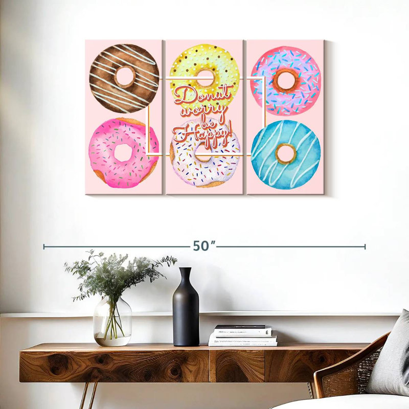 «Beigne Donut», reproduction sur toile, H 38 po x l 24 po x P 1,25 po
