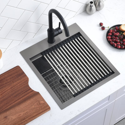 17x19 Black Kitchen Bar Sink with Accessories