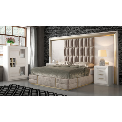London 4 Piece Upholstered Velvet Bedroom Set