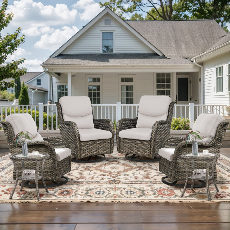 Ensemble de conversation d'extérieur 6 pièces Koba - Chaises de patio pivotantes avec tables d'appoint et coussins, Beige