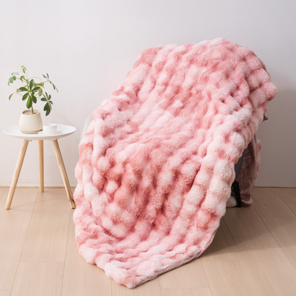 Cozy and Comfortable Faux Fur Blanket A soft, plush blanket perfect for sofas, featuring a fluffy, thick, and plush texture. Ideal for sofas, bedrooms