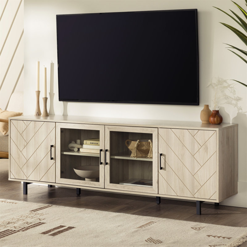 Meuble télé scandinave polyvalent avec un design élégant pour les grands écrans