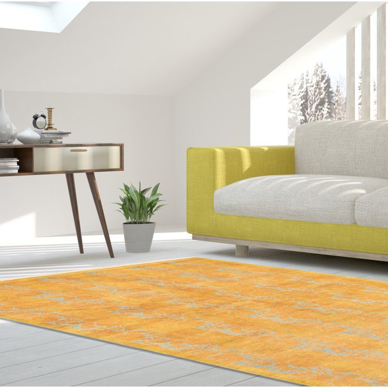 Tapis décoratif en laine noué à la main de conception unique noué à la main new age de style perse 18/20 jaune 5 pi 2 po x 7 pi 9 po