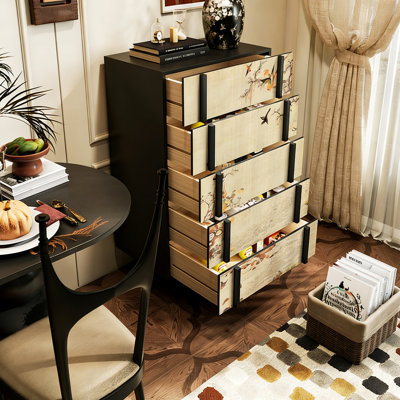 Armoire de rangement compacte en bois massif