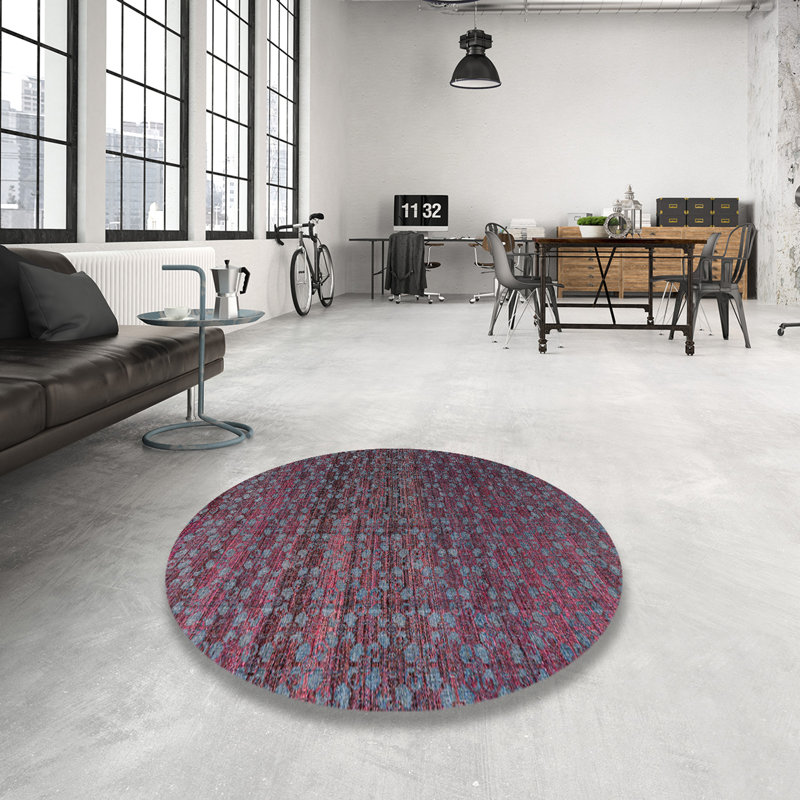 Indoor Rug, Round 7'