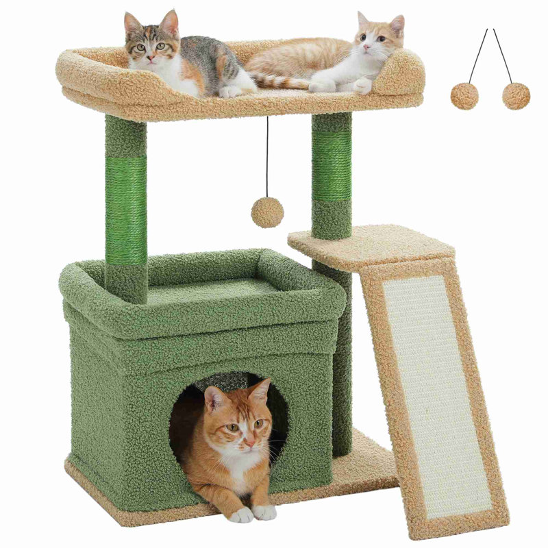 Petite tour d'arbre à chat, Vert