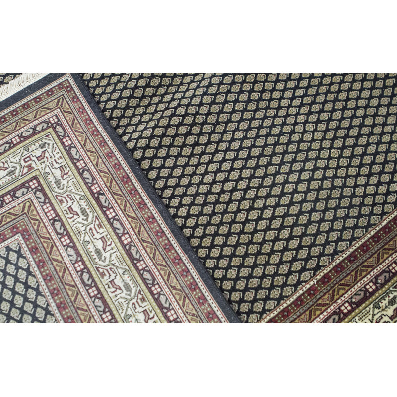 Tapis noir et crème noué à la main de haute qualité