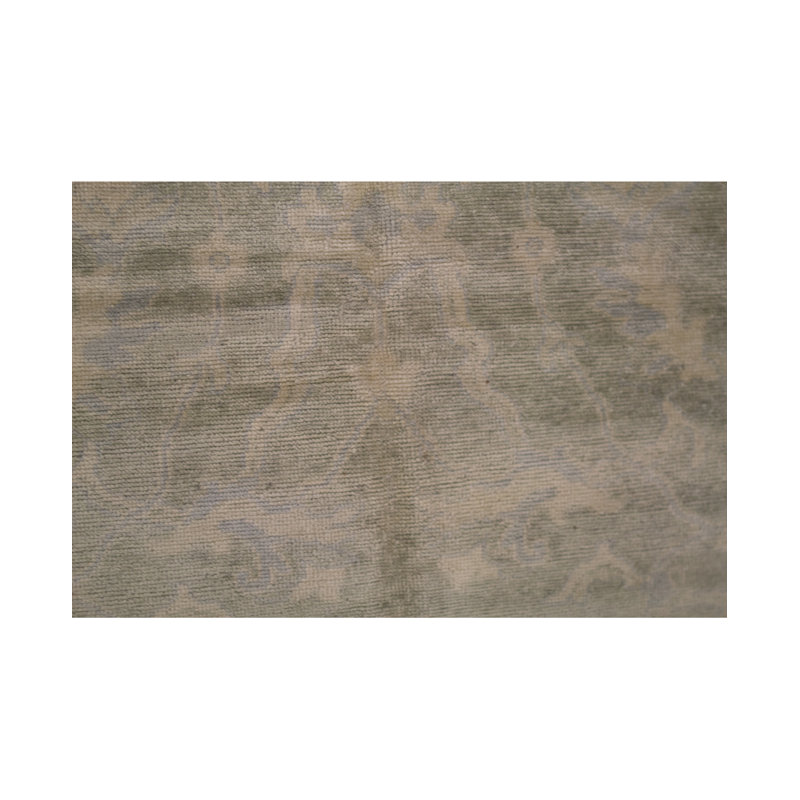 Hand-Knotted High-Quality Green Area Rug