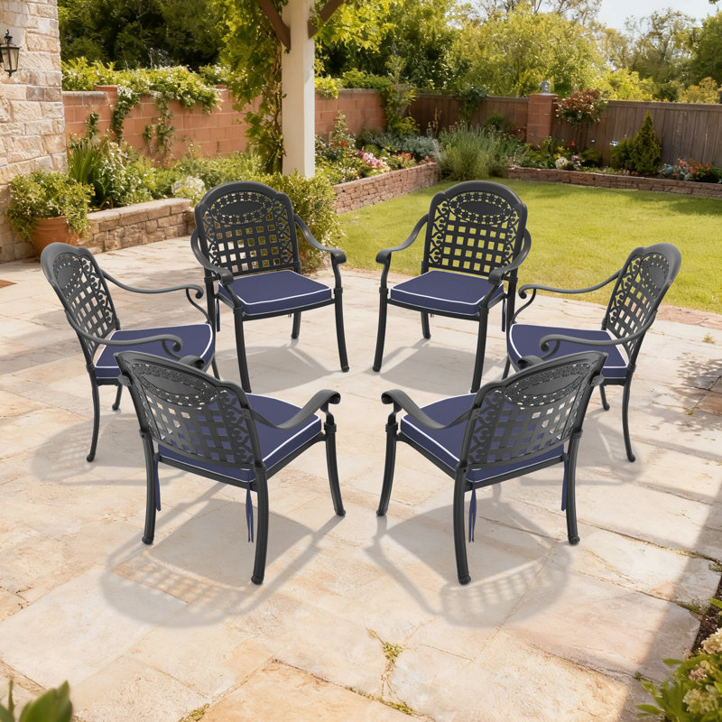 Élégantes chaises de patio en fonte d'aluminium, conception résistante aux intempéries pour les repas en plein air