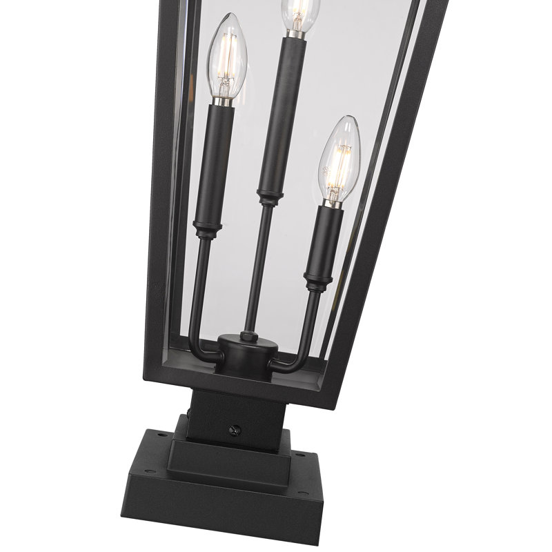 Luminaire d'extérieur 3 lumières Barling, H 32,5 po x l 12 po x P 12 po