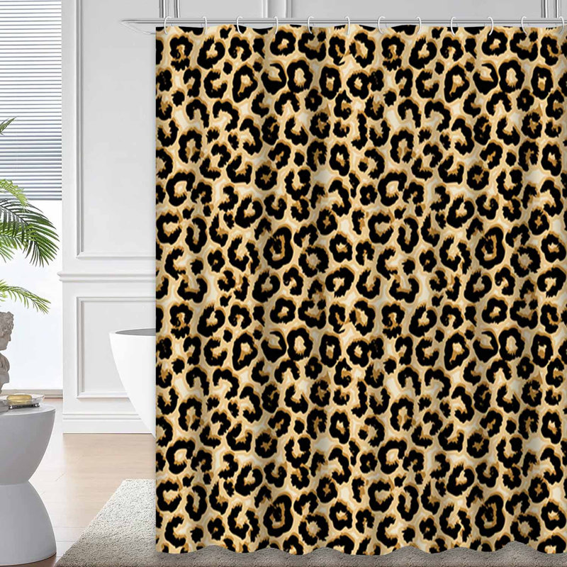 Rideau de douche avec 12 crochets Leopard, L 72 po x l 84 po
