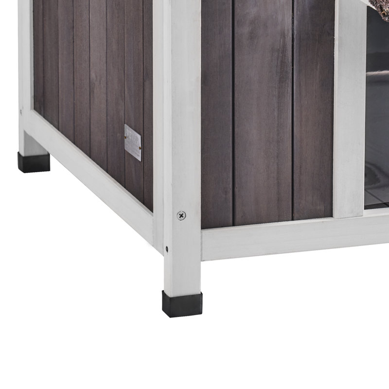 Genut Cat House