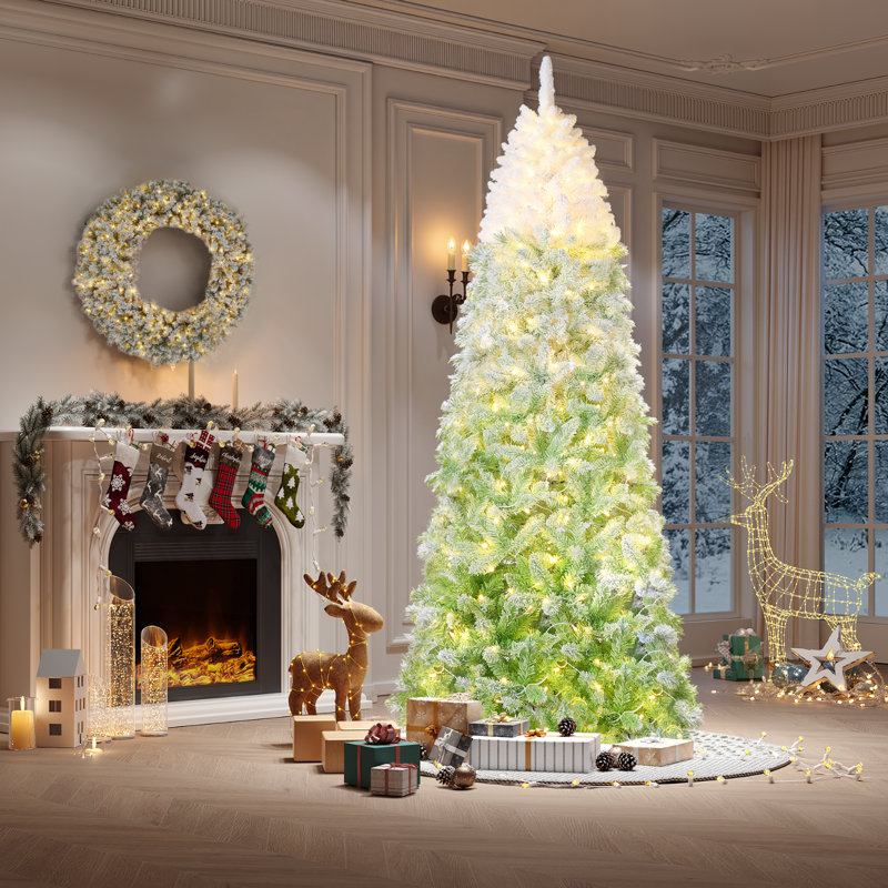 Arbre de Noël 6 pi avec arbre de Noël pré-éclairé, dégradé vert, flocon de neige, 100 lumières DEL bicolores et 320 branches