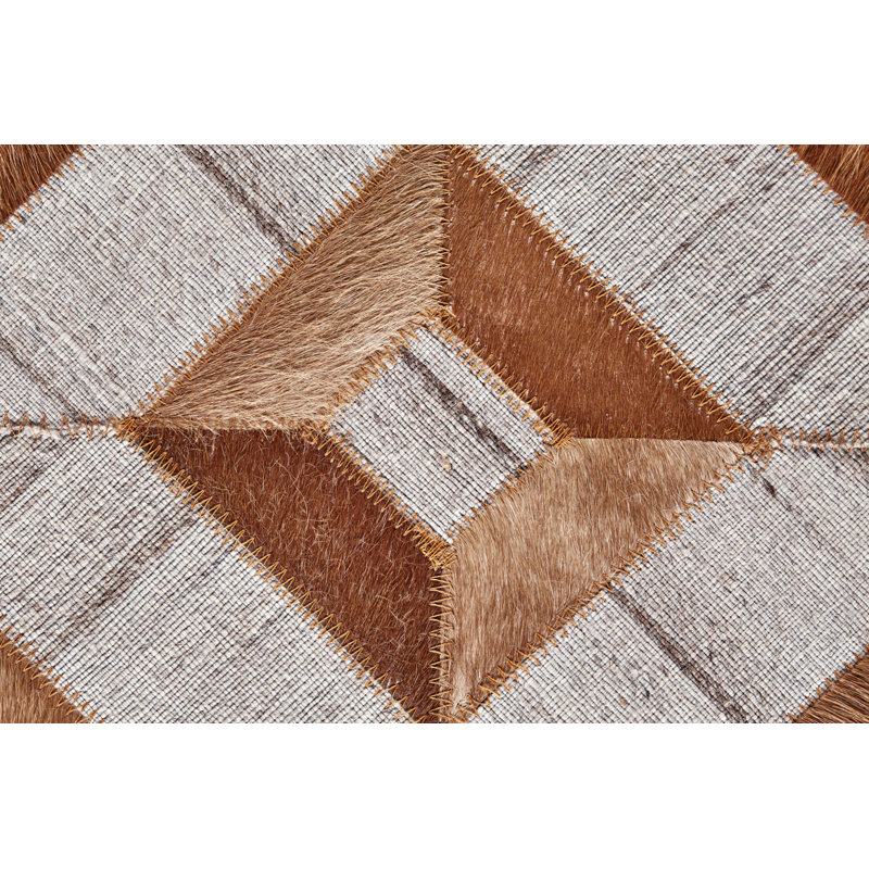 Grossi Geometric Indoor Rug, Rectangle 5' x 8'