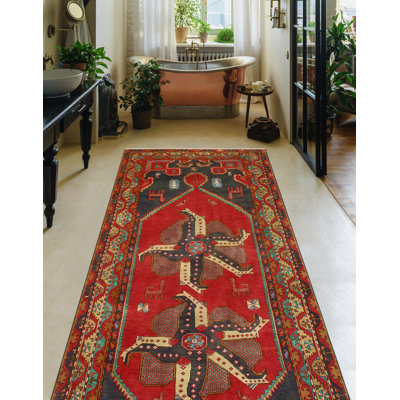 Khylar Distressed Hayriye Red Runner