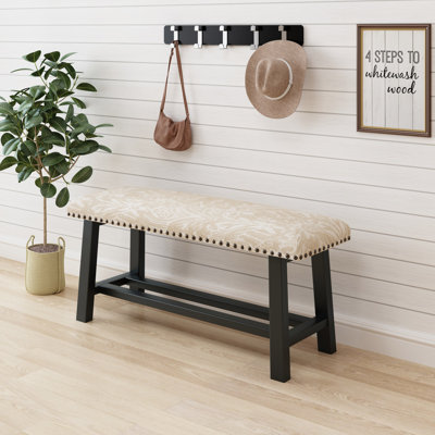 Lin avec banquette rembourrée, pieds en bois rustique pour chambre à coucher, salon
