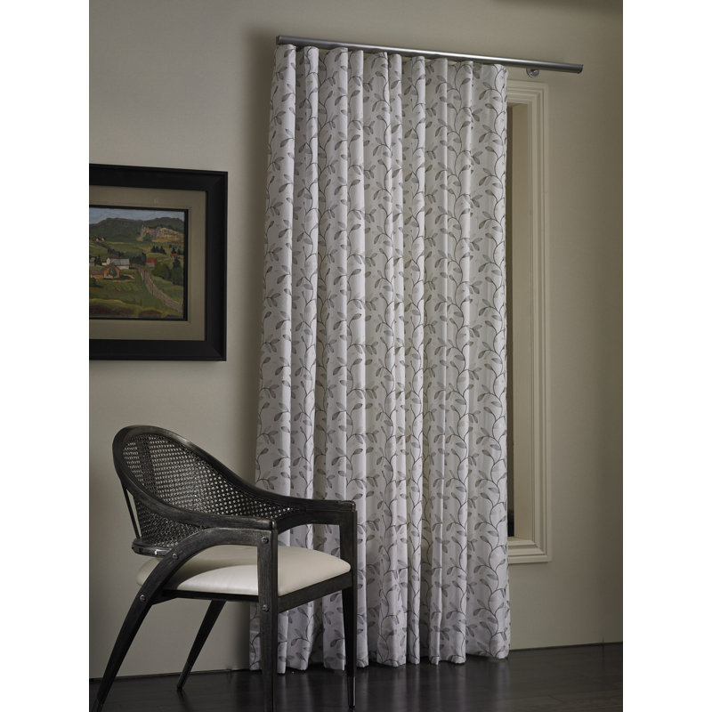 Beatty Set, 1.1" H x 48" W x 4.6" D, Black