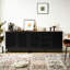 Commode de chambre moderne en noir avec 3 grands tiroirs et 4 tablettes en métal