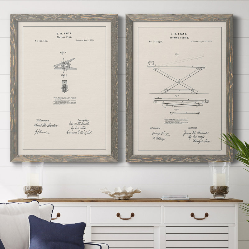 Laundry Laundry II - ensemble de 2 reproductions de cadres photo, H 20 po x l 34 po x P 1,5 po, Toile avec cadre gris