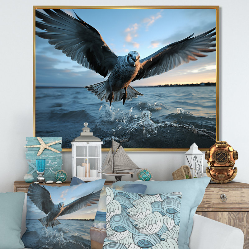 «Coastal Seabird Rising», reproduction sur toile, H 24 po x l 32 po x P 1 po, Cadre flottant doré