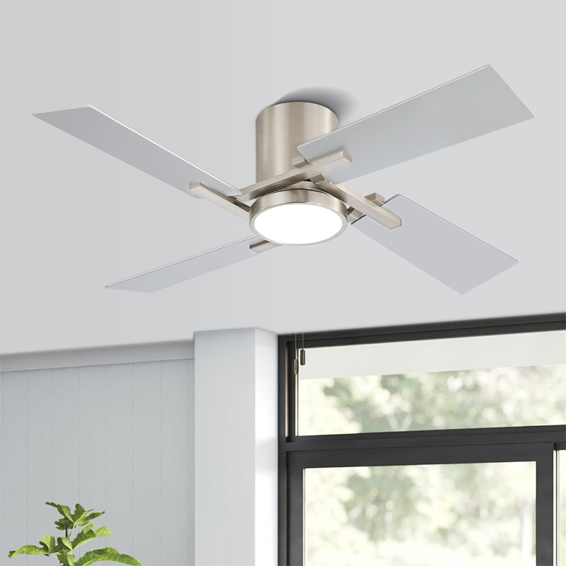  Ventilateur de plafond encastré 48 po avec 4 pales bicolores, 4 lumières à intensité variable, télécommande et ventilateur de plafond CC réversible, nickel sable et argent 
