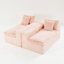 Canapé de luxe luxueux en velours tortue rose - disposable en une rangée, côte à côte ou face à face, mobilier de salon élégant pour une décoration intérieure confortable-129935841