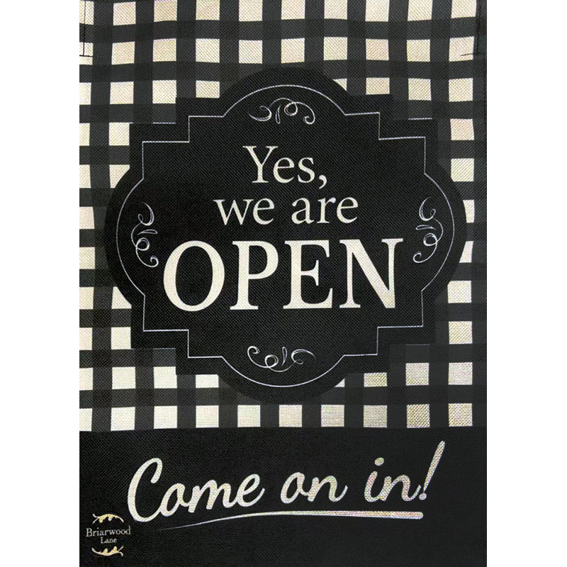 Drapeau We We Open Everyday Burlap House