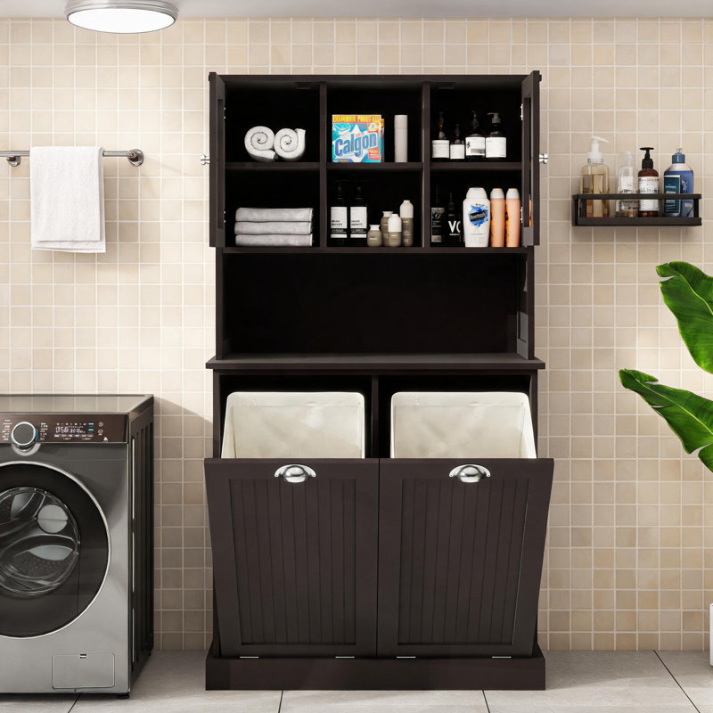 Grande armoire de rangement noire pour salle de bain avec panier à linge inclinable à deux compartiments, armoire autoportante avec 2 tablettes réglables