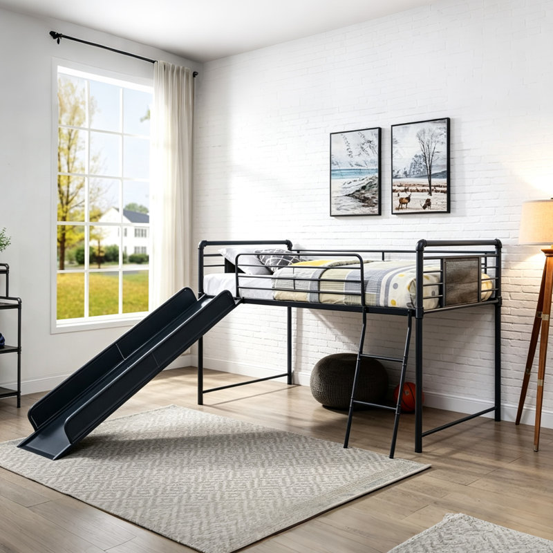 Lit mezzanine en métal avec glissoire et échelle