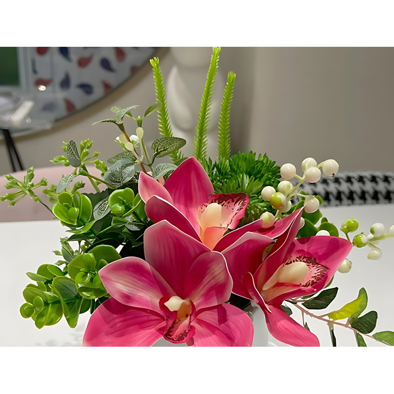 Mixed Assortment Arrangement