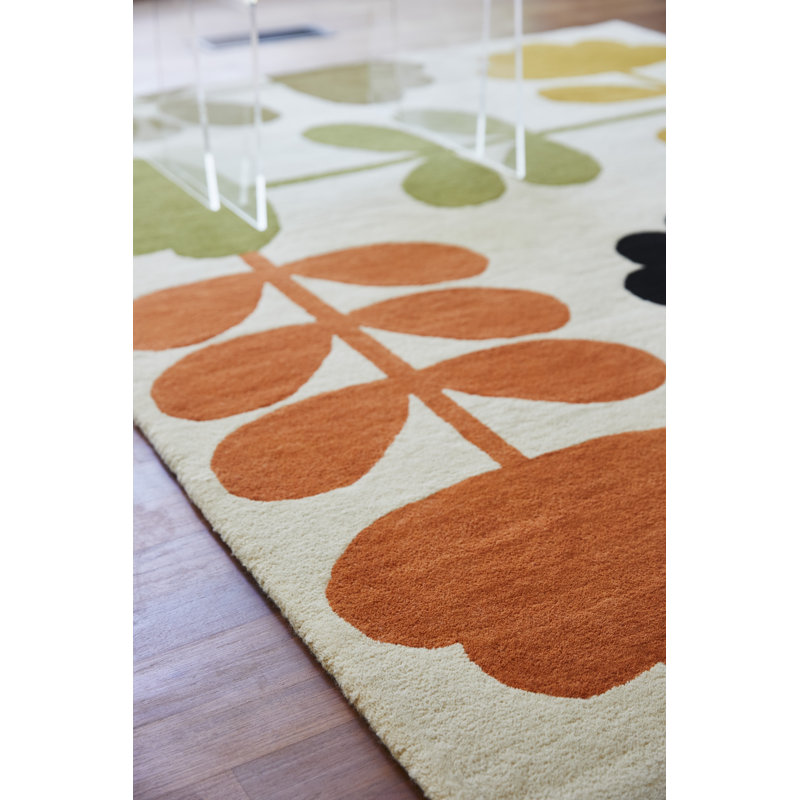 Hand Tufted Wool Floral Area Rug in Cream/Orage/Black/Yellow, Rectangle 6'7" x 9'2"