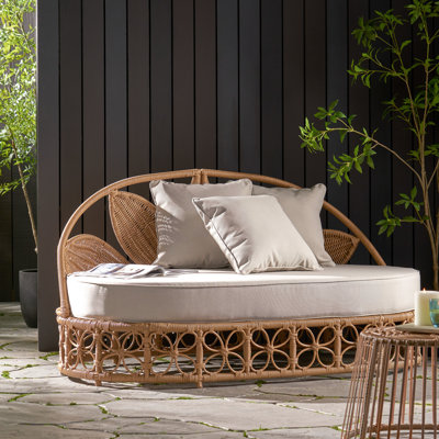 Brown Patio Daybed With Water- Cover And Cozy Pillows Outdoor Woven