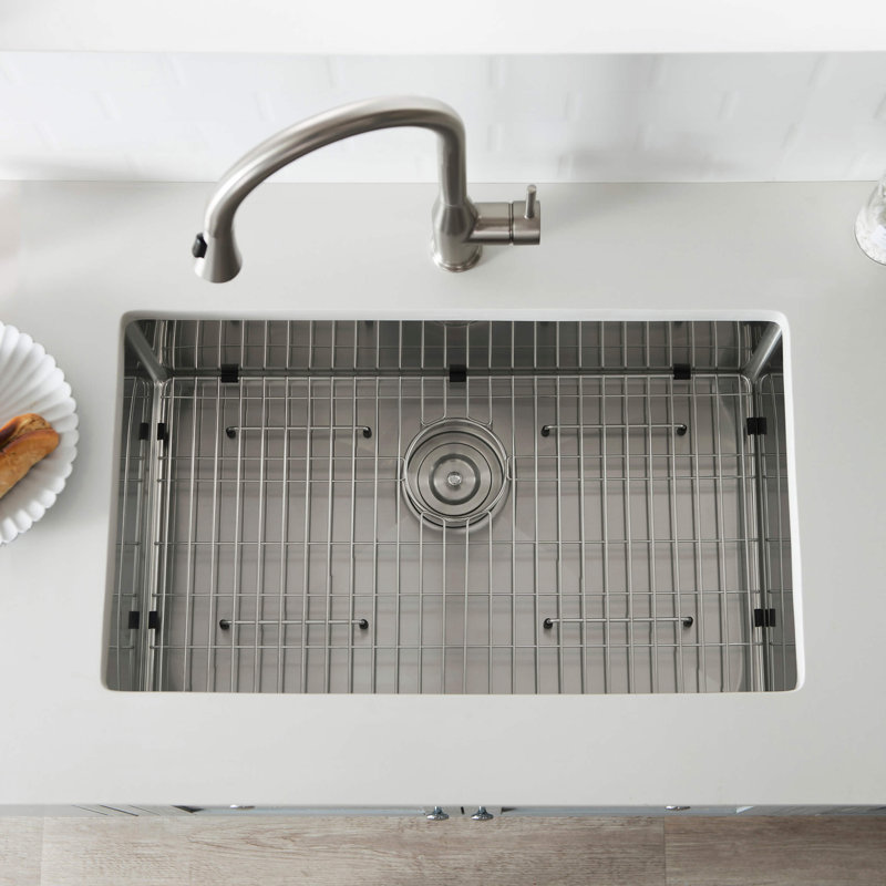 30'' L Undermount Single Bowl Stainless Steel Kitchen Sink