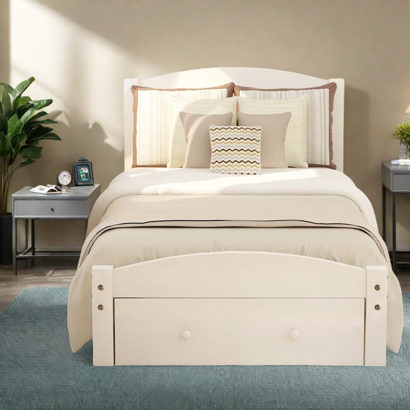Lits simples peu encombrants avec rangement, structure en bois massif, style maison moderne