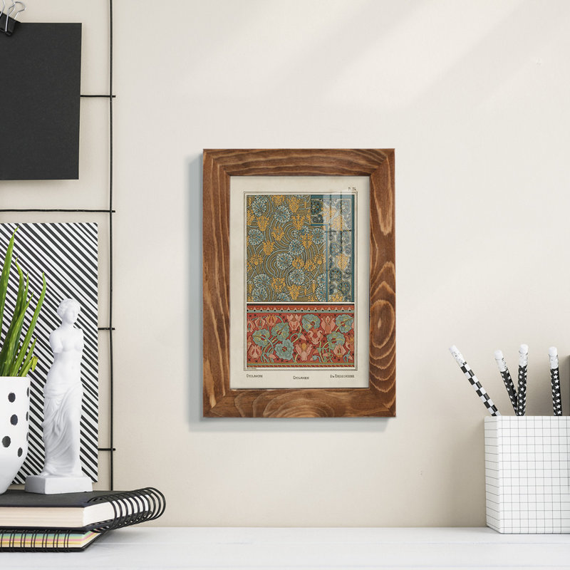 Nouveau Decorative I, reproduction d'art encadrée, H 6 po x l 4 po x P 1 po, Noyer