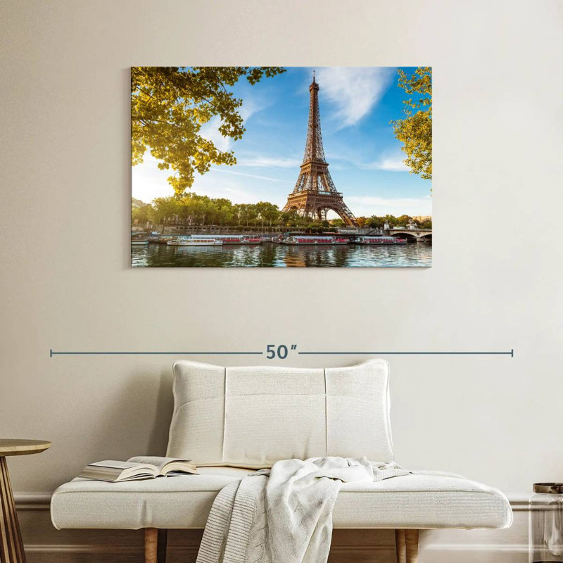 Tour Ravi Paris, H 26 po x l 39 po