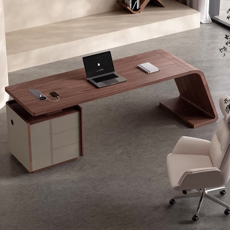 Bureau rectangulaire en bois massif noyer et gris avec 3 tiroirs, H 29,53 po x l 62,99 po x P 27,56 po, Retour à gauche, Gris