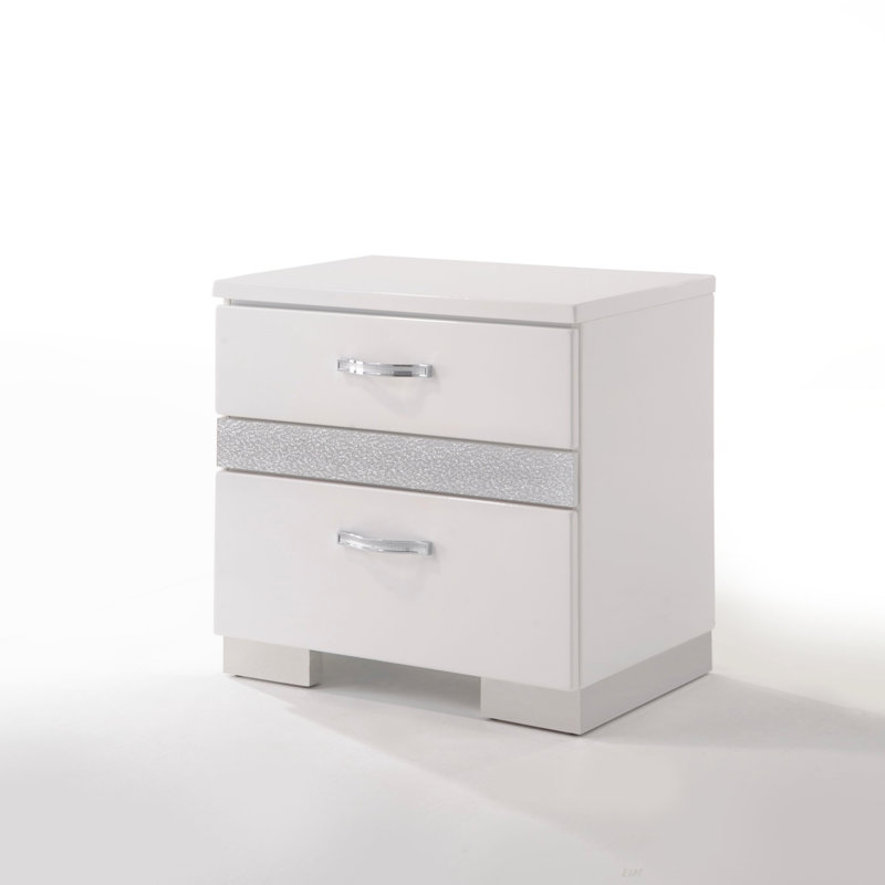 Table de chevet avec finition blanche brillante et 3 tiroirs