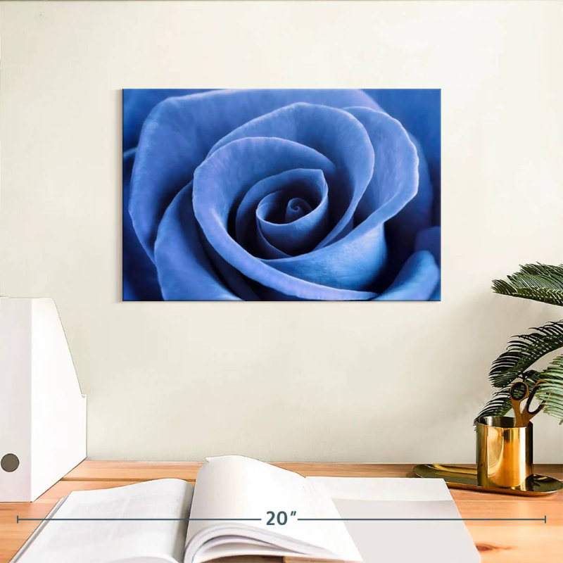 Harnek Denim Blue Rose, 8" H x 12" W