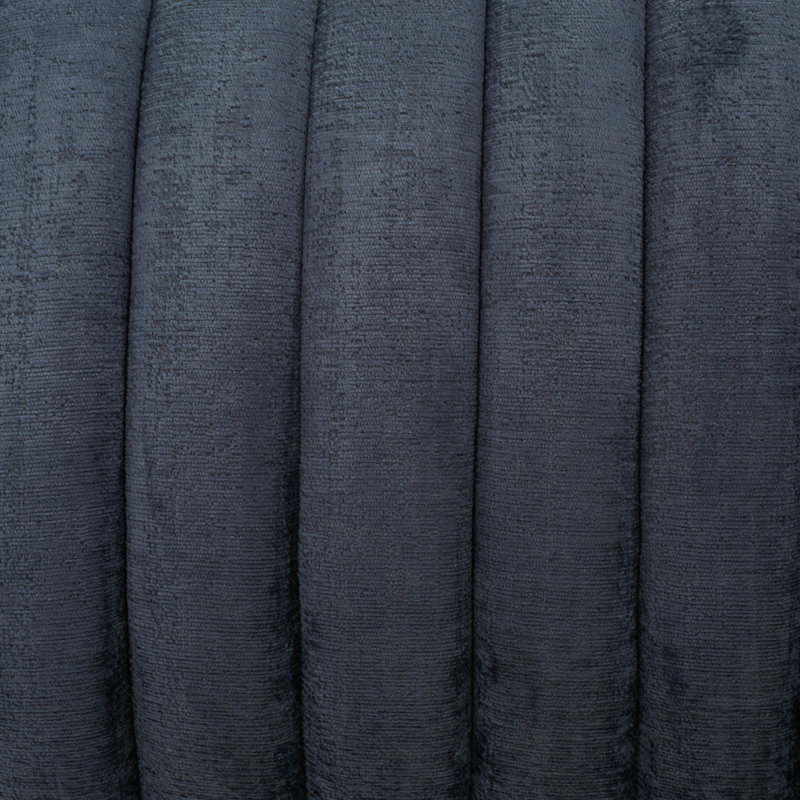 Banc Kaymoni, Velours bleu foncé