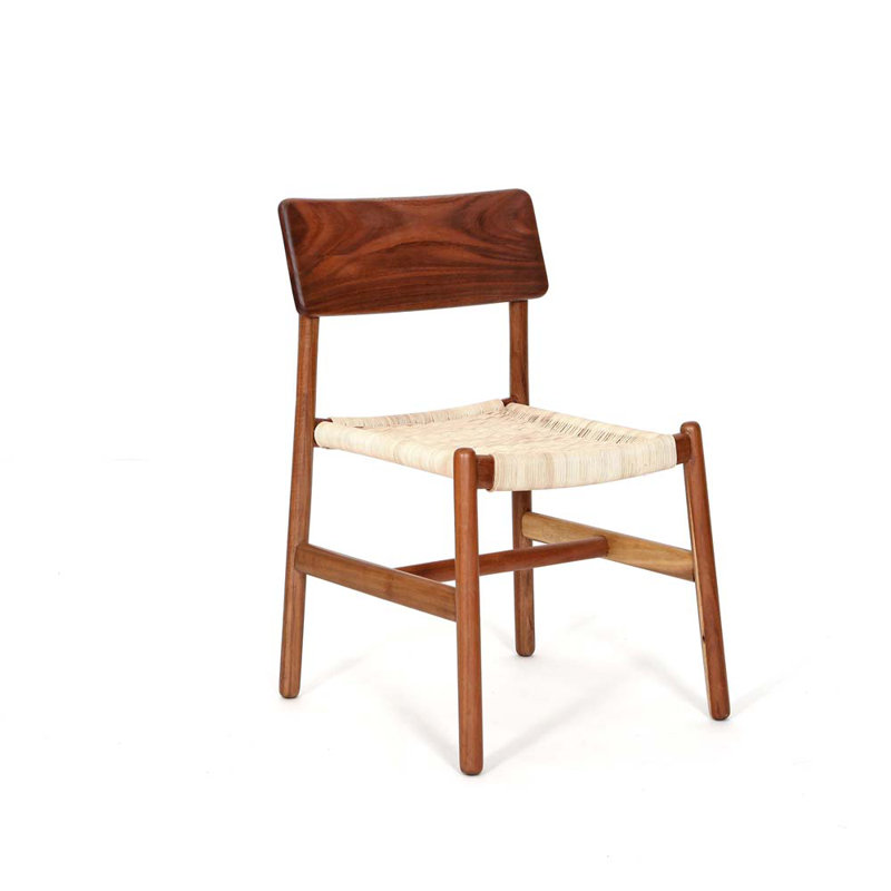 Chaise d'appoint en bois massif Pirwi, Crème