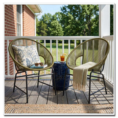 Ensemble de chaises de patio en osier