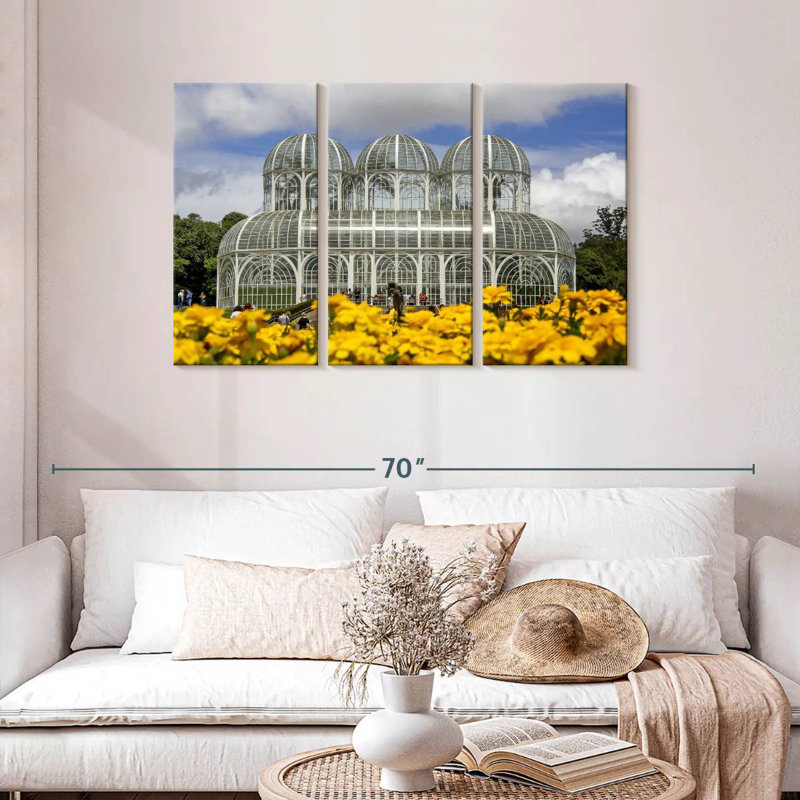 Curitiba Greenhouse, 28" H x 45" W
