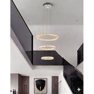 Lustre 4 lumières DEL à 3 niveaux à intensité variable avec détails en cristal transparent