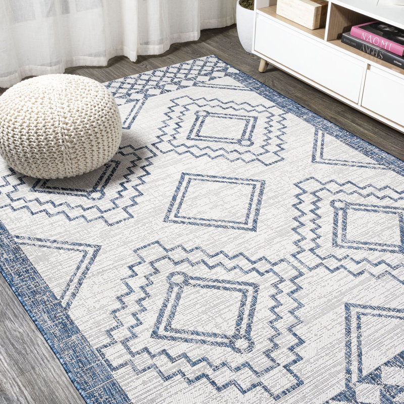 Weside Diamond Tribal Medallion Ivory/Blue Indoor/Outdoor Rug, Rectangle 3'1" x 5'